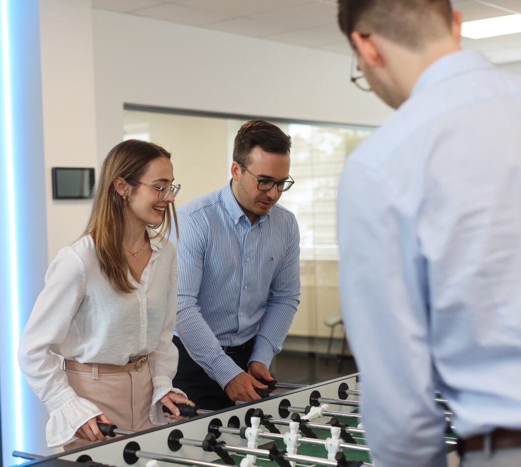 Personen Kicker spielen